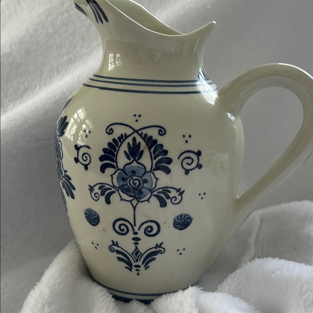 Artisan Blue Floral Ceramic Jug - Picture 5 of 10